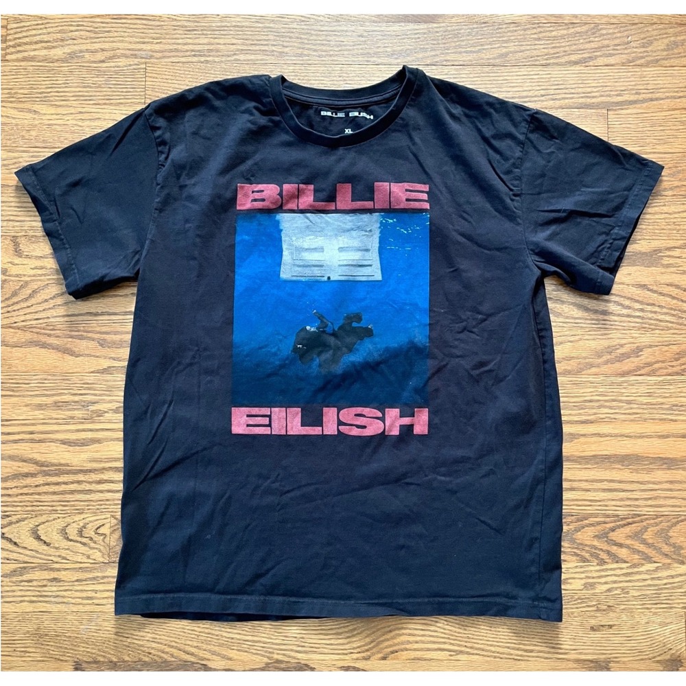Billie Eilish Hit Me Hard and Soft Album Cover Graphic T-Shirt Black XL